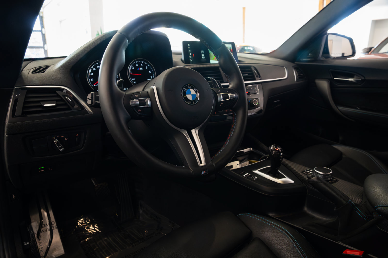 Used 2018 BMW M2 RWD image 21