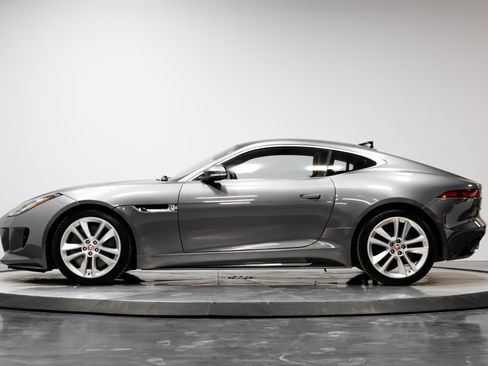 Used 2016 Jaguar F-TYPE S image 21