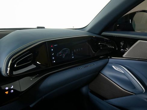 Used 2024 Ferrari Purosangue image 31