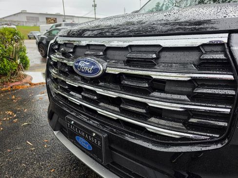 New 2026 Ford Explorer Active image 19