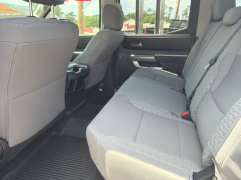 Used 2022 Toyota Tundra SR5 AWD/4WD image 17