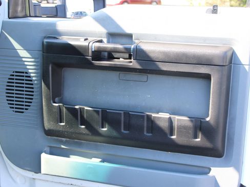 Used 2013 Ford F250 XL w/ PWR Equipment Group image 33