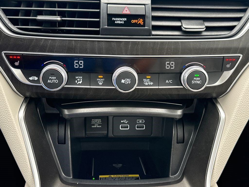 Certified 2021 Honda Accord EX image 31