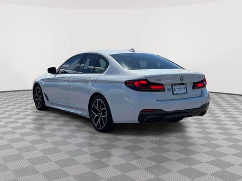 Used 2021 BMW 530i xDrive w/ M Sport Package AWD/4WD image 5