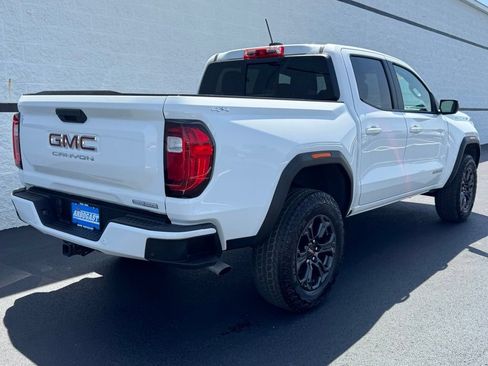 Used 2025 GMC Canyon Elevation AWD/4WD image 6