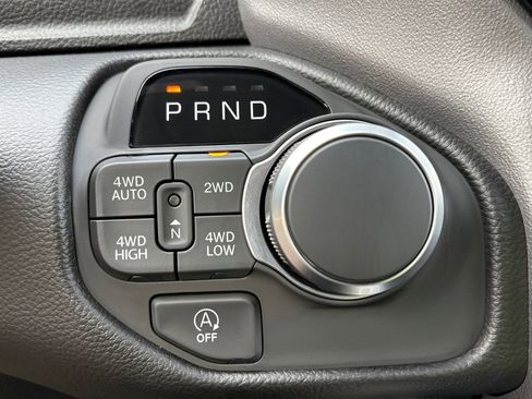 New 2026 RAM 1500 Big Horn AWD/4WD image 26