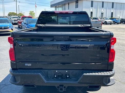 Certified 2024 Chevrolet Silverado 1500 High Country w/ Midnight Edition AWD/4WD image 10