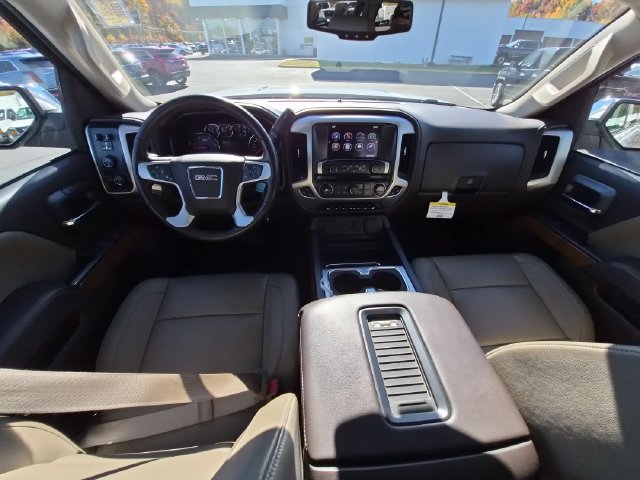 Used 2016 GMC Sierra 2500 SLT w/ Duramax Plus Package AWD/4WD image 31