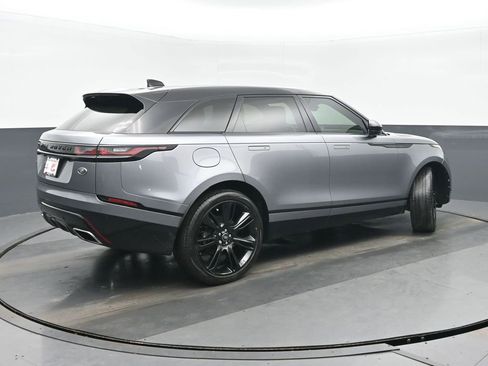 Used 2023 Land Rover Range Rover Velar R-Dynamic S image 3