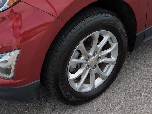 Used 2021 Chevrolet Equinox LT image 11