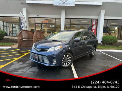 Used 2020 Toyota Sienna XLE
