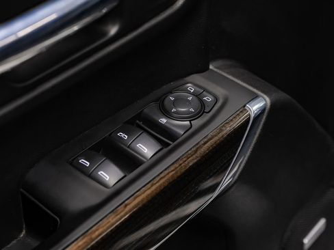 Used 2022 Chevrolet Silverado 1500 LT Trail Boss w/ Convenience Package II AWD/4WD image 49