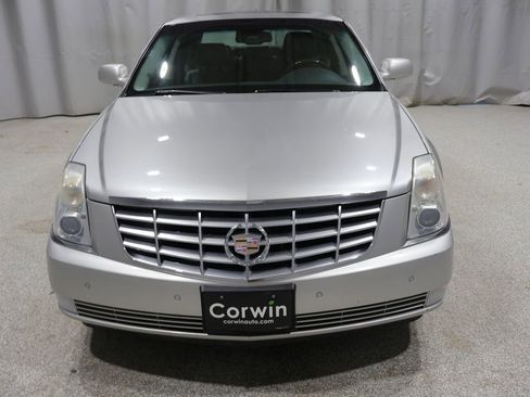 Used 2008 Cadillac DTS FWD image 8