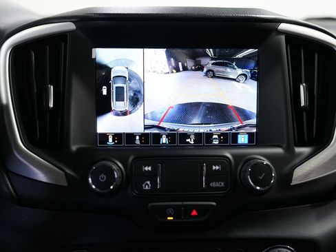 Used 2023 GMC Terrain SLT w/ Tech Package AWD/4WD image 19