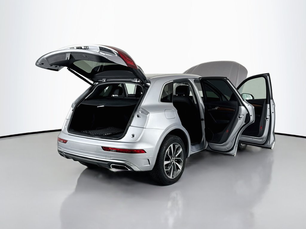 Used 2023 Audi Q5 2.0T Premium w/ Convenience Package AWD/4WD image 25