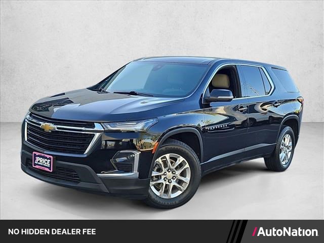 Used 2022 Chevrolet Traverse LS FWD image 1