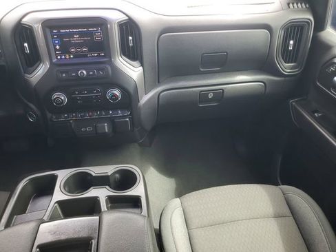 Used 2024 Chevrolet Silverado 1500 Custom Trail Boss image 18