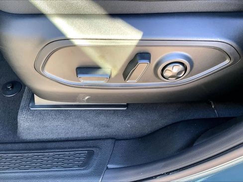 New 2026 Jeep Grand Cherokee L Limited image 16