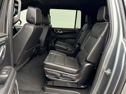 Used 2022 Chevrolet Suburban Premier w/ Max Trailering Package image 25