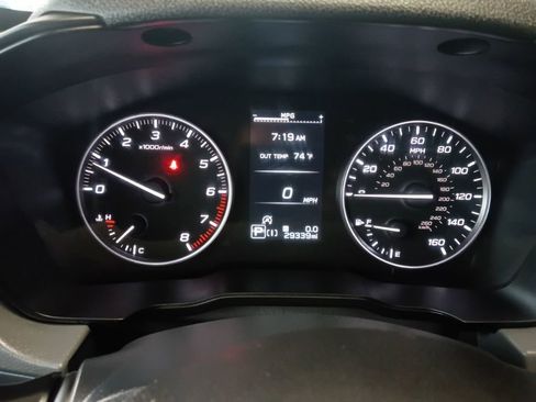 Used 2025 Subaru Crosstrek 2.0i Premium AWD/4WD image 2