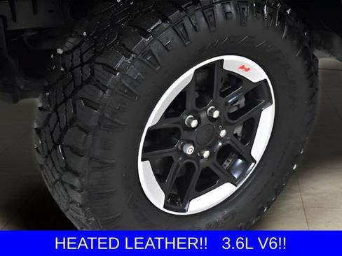 Used 2021 Jeep Wrangler Unlimited Rubicon w/ Dual Top Group AWD/4WD image 31