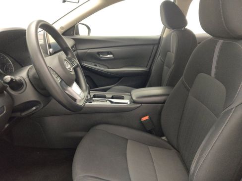 Used 2024 Nissan Sentra SV FWD image 17