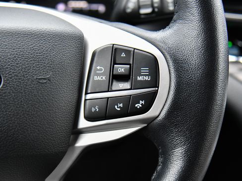 Used 2021 Ford Explorer Limited w/ Equipment Group 301A image 37