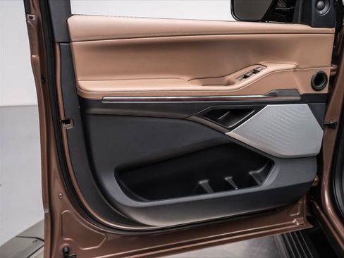 New 2026 Lincoln Navigator Black Label AWD/4WD image 28