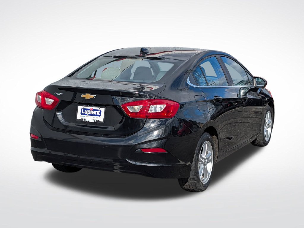 Used 2016 Chevrolet Cruze LT w/ Convenience Package FWD image 3