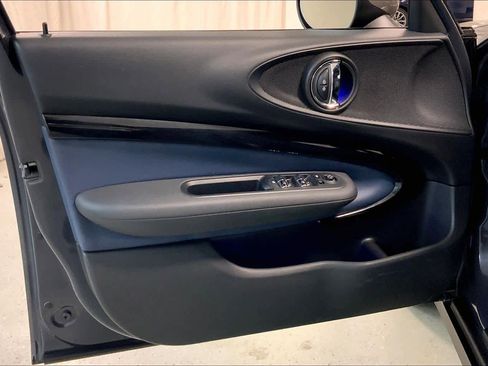 Used 2017 MINI Cooper Clubman S image 22