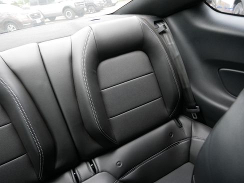 Used 2022 Ford Mustang GT Premium RWD image 14