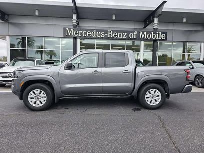 Used 2022 Nissan Frontier SV w/ Technology Package