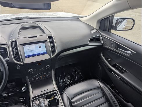 Used 2020 Ford Edge SEL AWD/4WD image 26