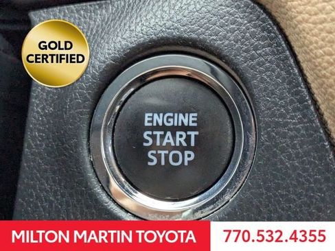 Used 2023 Toyota RAV4 XLE Premium FWD image 29
