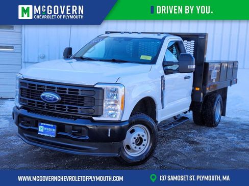 Used 2023 Ford F350 XL image 1