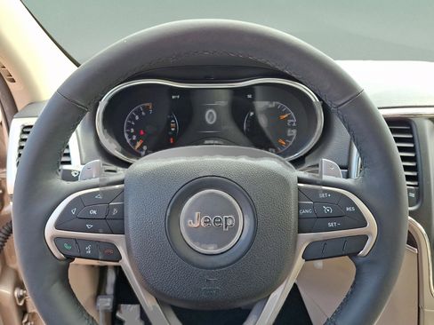 Used 2014 Jeep Grand Cherokee Limited AWD/4WD image 18
