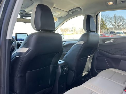 Used 2022 Ford Escape SEL AWD/4WD image 13