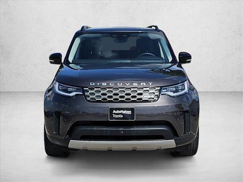 Used 2024 Land Rover Discovery S AWD/4WD image 2