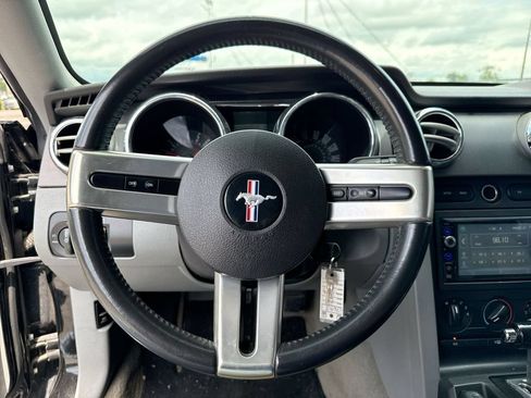 Used 2007 Ford Mustang GT RWD image 15