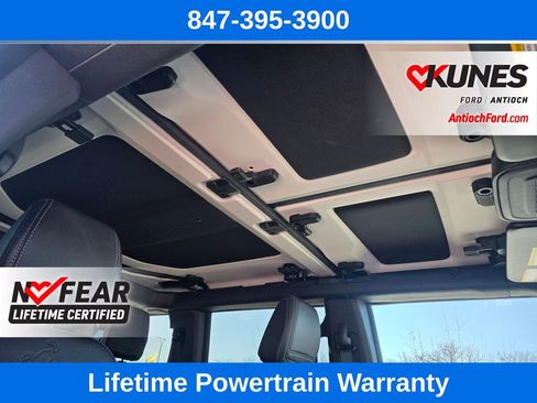 Used 2025 Ford Bronco Badlands image 35