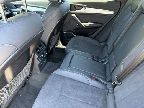Used 2025 Audi Q5 e Premium Plus w/ Premium Plus Package AWD/4WD image 27