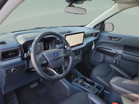 New 2025 Ford Maverick Lariat w/ Black Appearance Package image 8