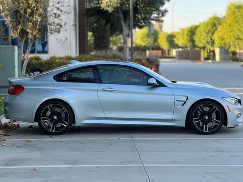 Used 2015 BMW M4 Coupe image 8