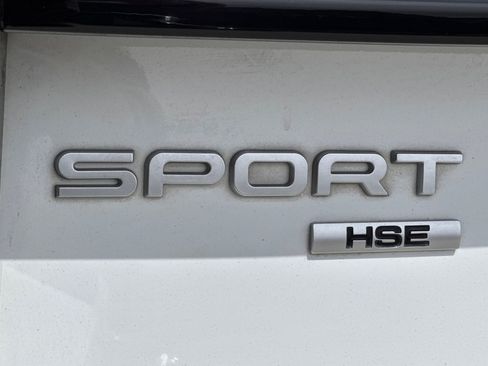 Used 2017 Land Rover Discovery Sport HSE AWD/4WD image 28