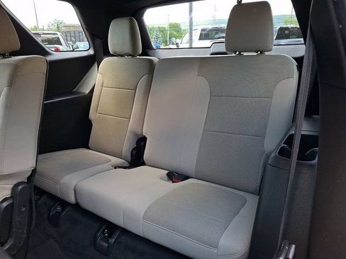 Used 2022 Chevrolet Traverse LS w/ Midnight/Sport Edition AWD/4WD image 11