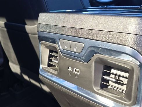 Used 2024 GMC Sierra 2500 Denali w/ Denali Reserve Package image 17