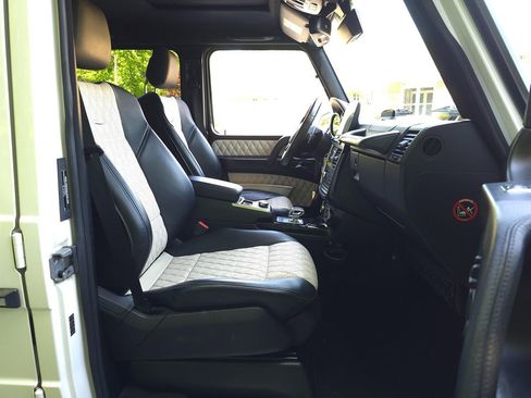 Used 2017 Mercedes-Benz G 63 AMG 4MATIC image 21