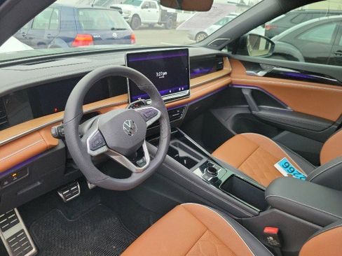 Used 2026 Volkswagen Tiguan SEL R-Line image 7