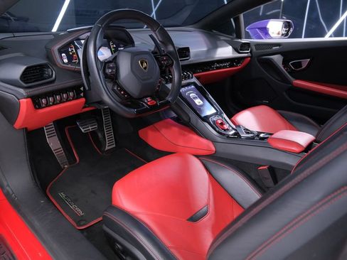 Used 2021 Lamborghini Huracan EVO RWD image 35