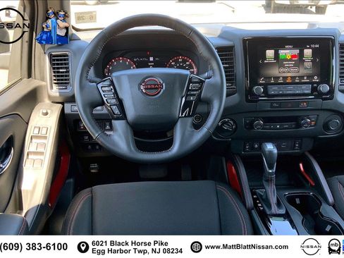 Used 2023 Nissan Frontier PRO-4X w/ Pro Convenience Package AWD/4WD image 4
